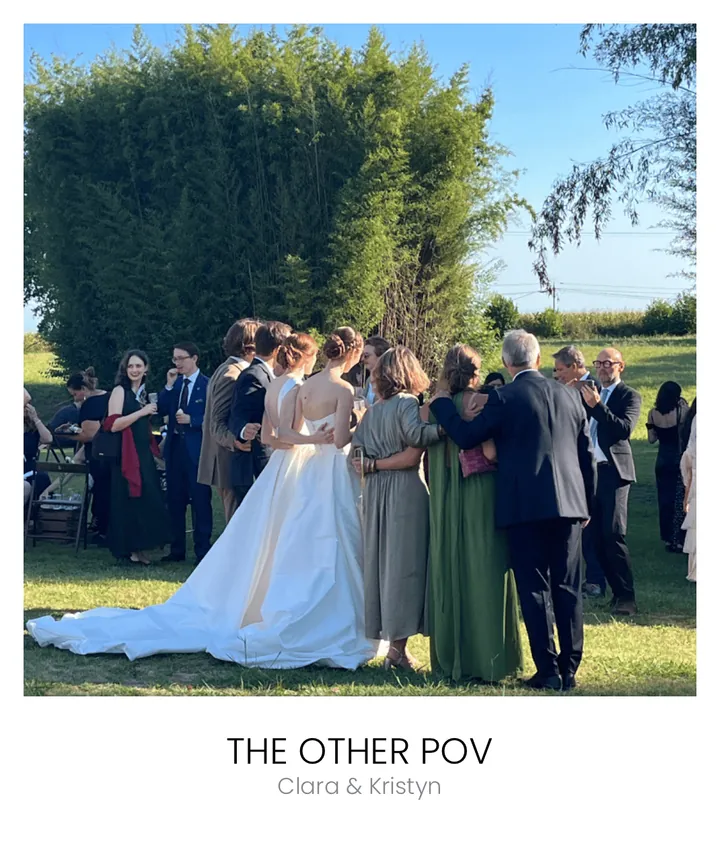 Polaroid légendé « The other POV »